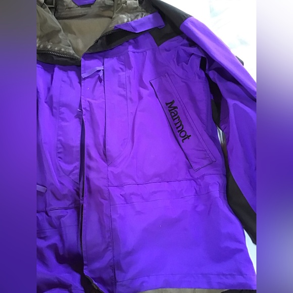 Vintage late-1990’s Marmot Gore Tex Hard Shell, Great Used Condition - Picture 2 of 9
